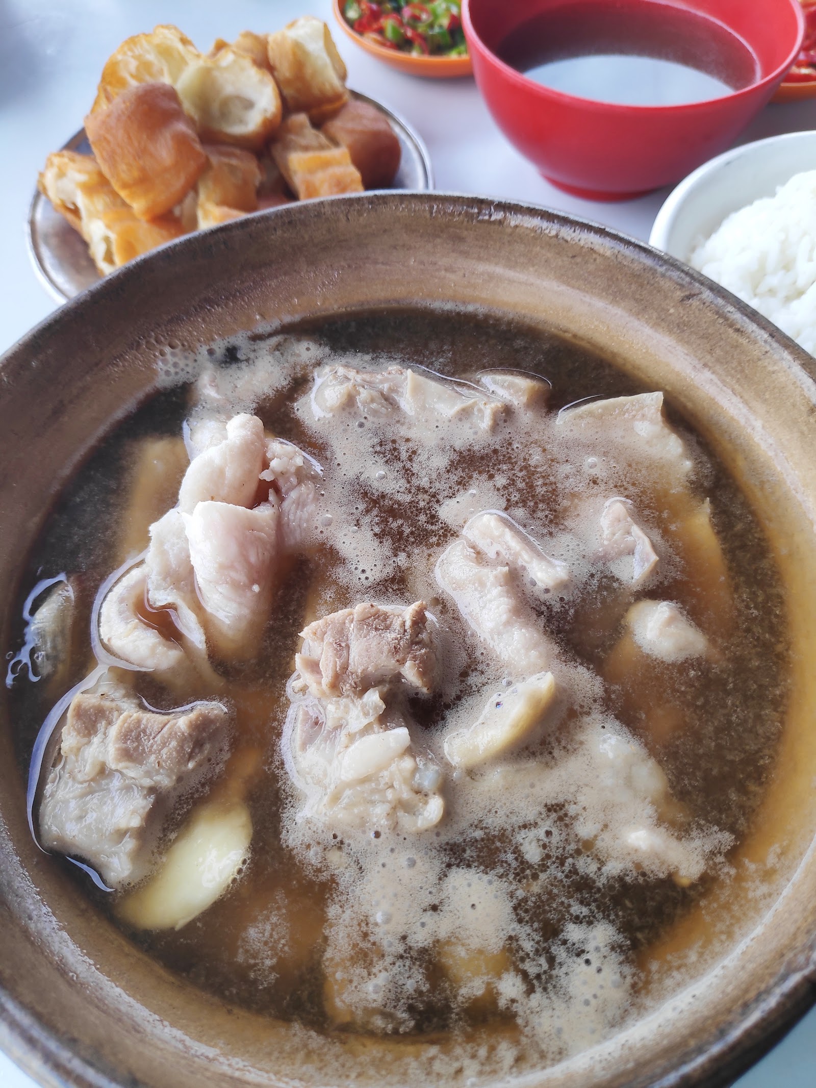良记肉骨茶甲洞（总行） 5