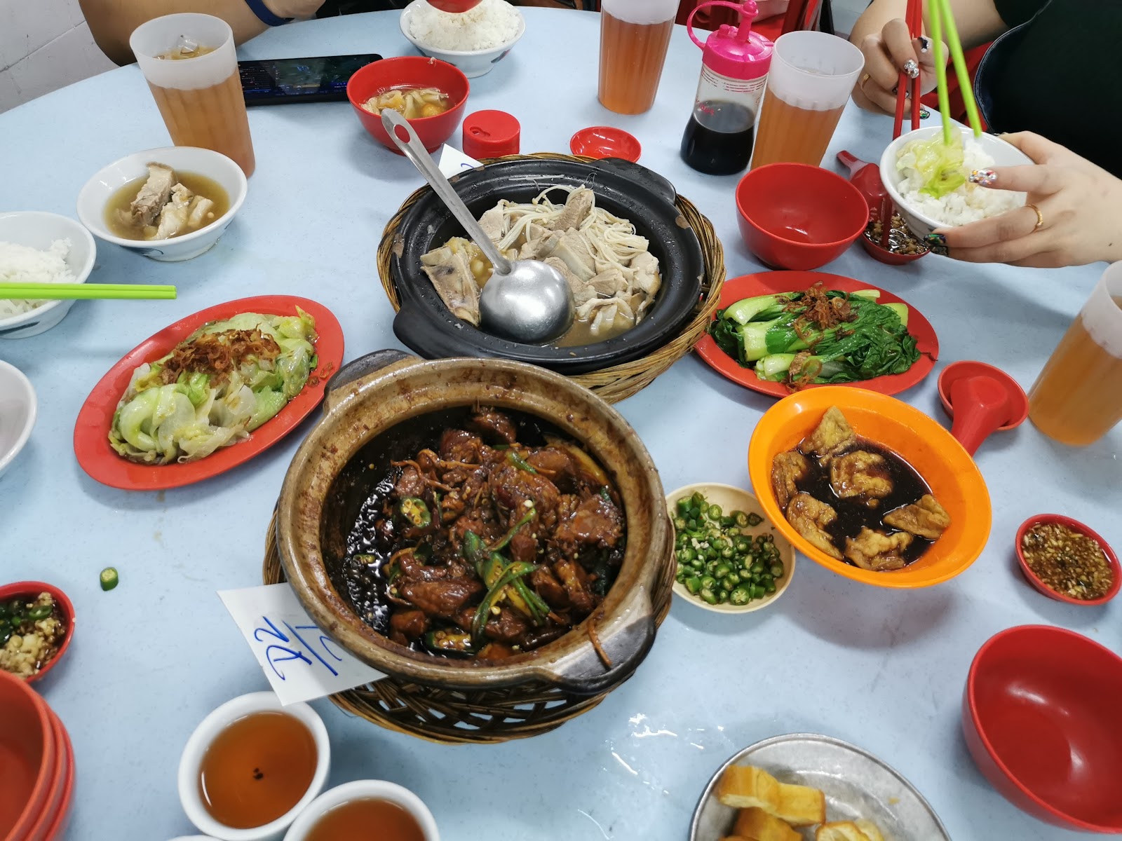 良记肉骨茶甲洞（总行） 7